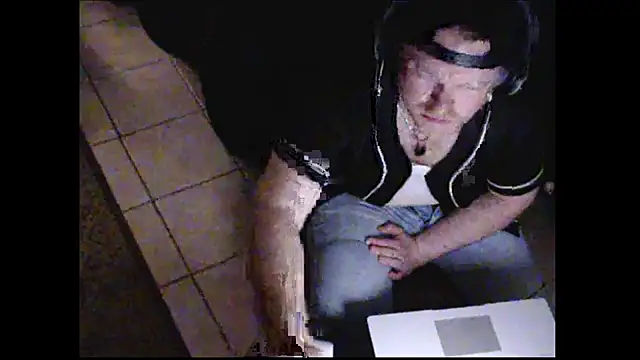 TXRyan1996's Live XXX Chat