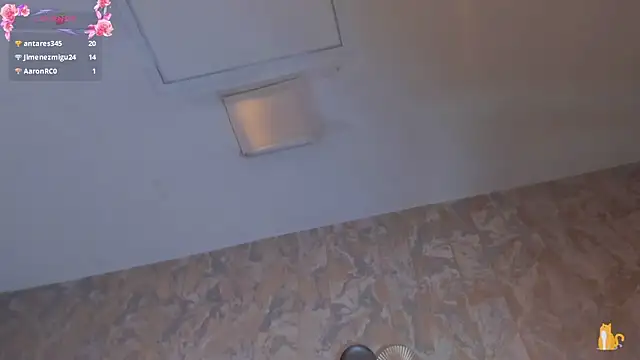 KimDevinne Chat XXX in diretta