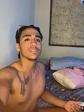 Show modela beykkkk na web-kameri