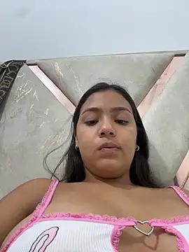 Chat XXX en directo de Baby_morena12