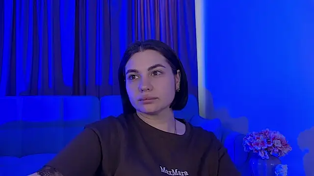 AdrianaToress: απευθείας συνομιλία ΧΧΧ