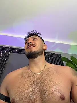 Chat XXX en directo de Zionmattis