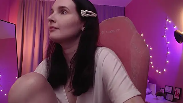 Kristen_Bellle Chat XXX in diretta