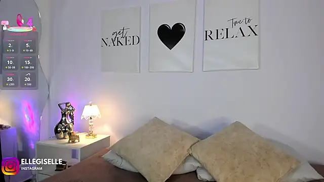 ElleGisellee's Live XXX Chat
