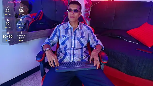 Alan_Colthon's Webcam Show