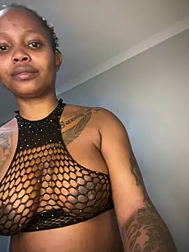 InkLady444's Live XXX Chat