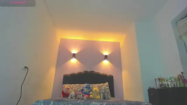 Sofia_Clauss_'s Live XXX Chat