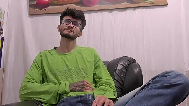 Chat XXX en directo de Loggan_donnelly