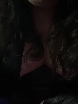 Zaphiro007's Live XXX Chat