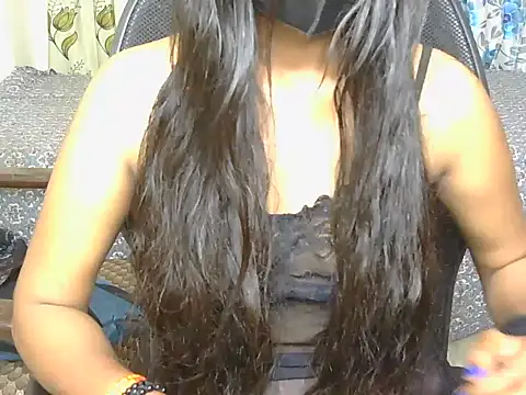 hoty-pihu ওয়েবক্যাম শো