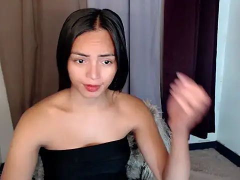 miya_khali Show Webcam