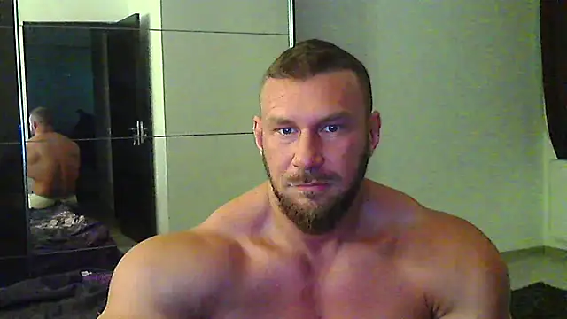 muscularkevin Live XXX Chat