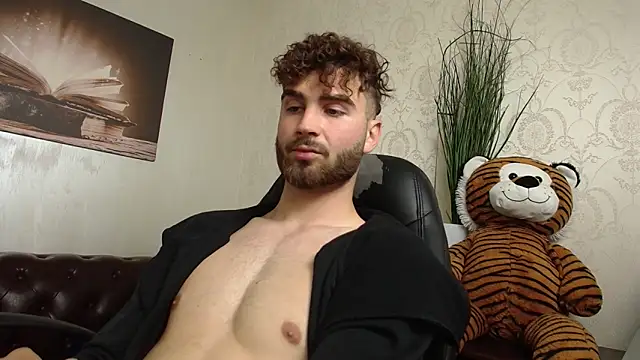 KyloEast – webcam-show