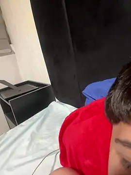 yahir1x live XXX chat