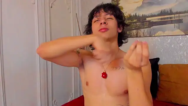 Tyler_durten Adlı Modelin Canlı XXX Sohbeti