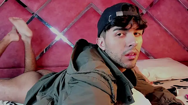 RodrigoColby2 Live XXX-chat