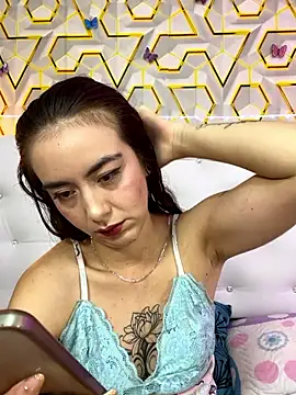 MelanyyJhonson15 现场XXX聊天