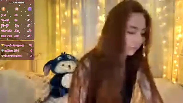 VikiRewilds Chat XXX live