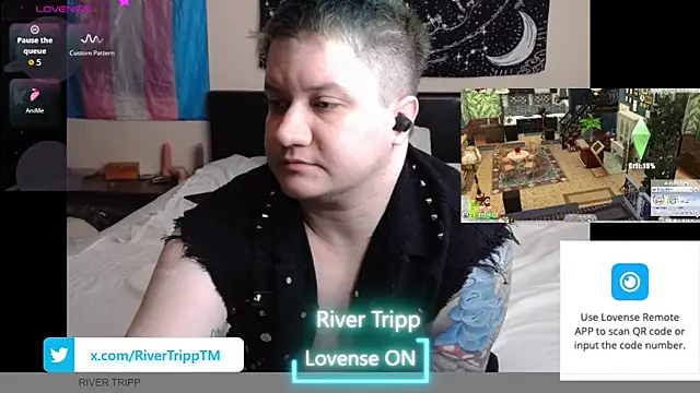 Show modela RiverTripp na web-kameri