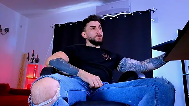 MightyAaron66 webkamerás műsora