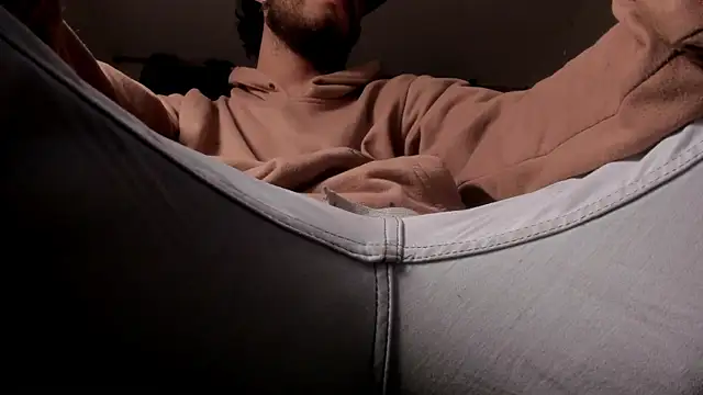s_sven03 Show Webcam