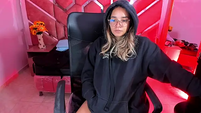 Živý XXX chat Olivia_Fox69