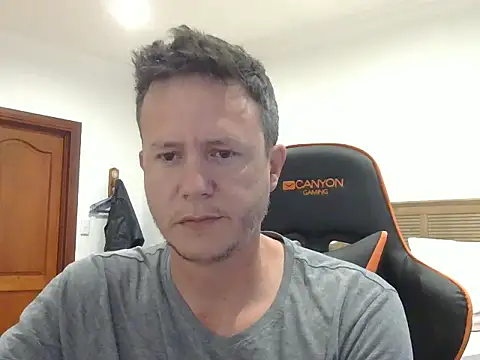 TroyDieselXXX live XXX chat