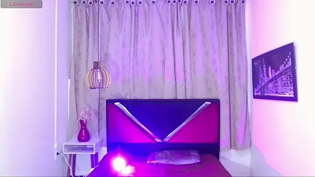 luisa__torres' Webcam Show