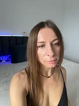 Czat XXX na żywo – Mira_Luna