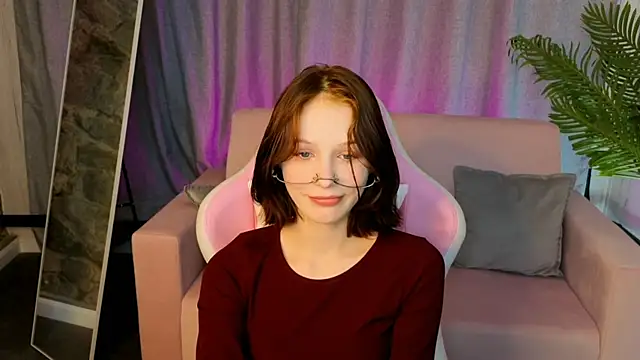 AliceJohansone Live XXX-chat
