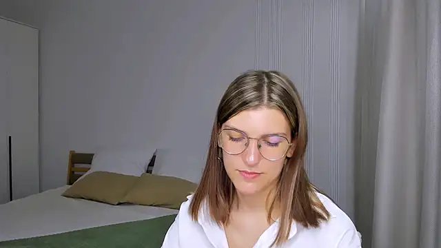 AnnaThorne's Live XXX Chat