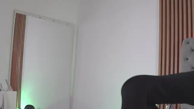 TiffanyMaze Live XXX-chat