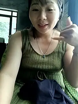 vangkt-cute Adlı Modelin Canlı XXX Sohbeti