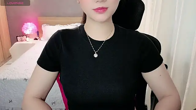 Živý XXX chat JENNIE-16