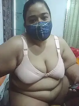 momo_loves Live Chatraum