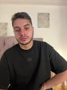 Amadeo_Wild_ webcam show