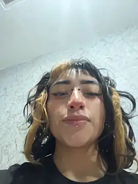Chat XXX Live baby_akuma