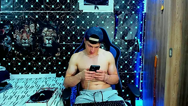 javiersexymann Webcamshow