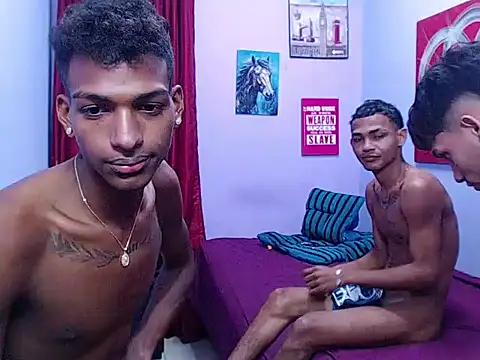 black_twinks Adlı Modelin Canlı XXX Sohbeti