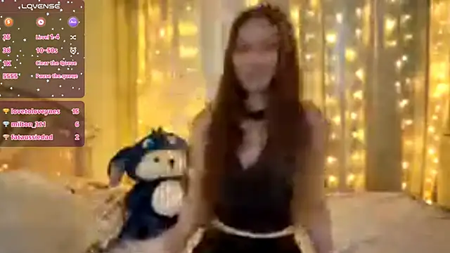 VikiRewilds Live XXX-Chat