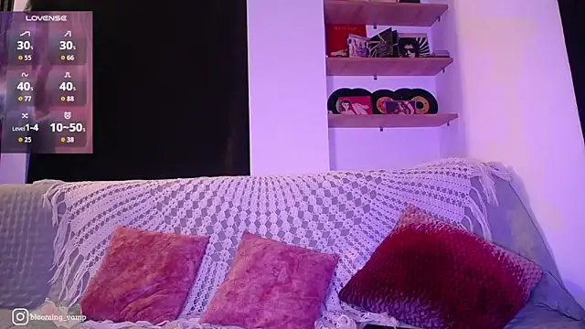 dark__nymph Show Webcam