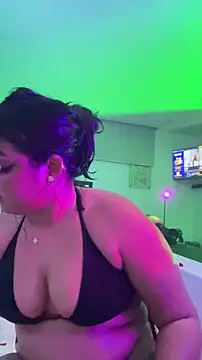 Isabella_Belmont – Naživo chatovacia miestnosť