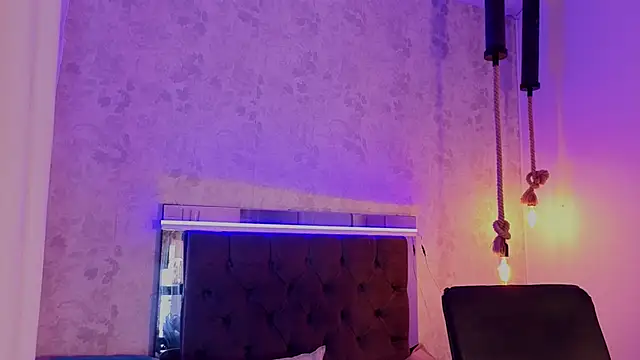 july_quinzel's Webcam Show