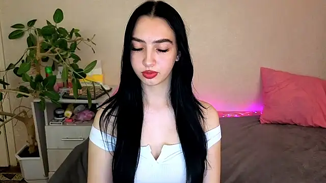 WildKittenX_ Chat XXX in diretta