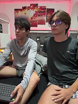 Alex_and_Fabian Adlı Modelin Web Kamerası Şovu