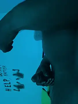 Matipomp11's Webcam Show