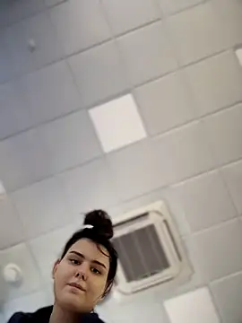XXX chat uživo modela NikaMur