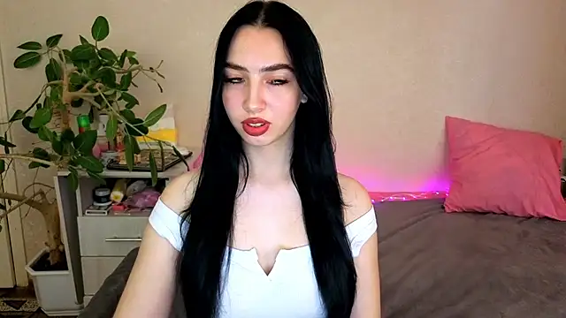 WildKittenX_ Live XXX-chat