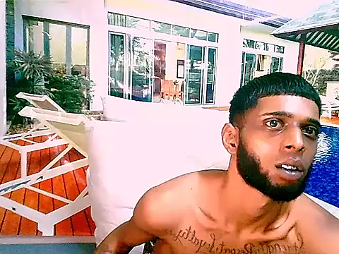 CharmingIndian1's Live XXX Chat
