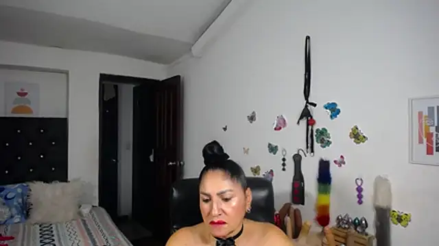 mature_bigboobs10's Live XXX Chat